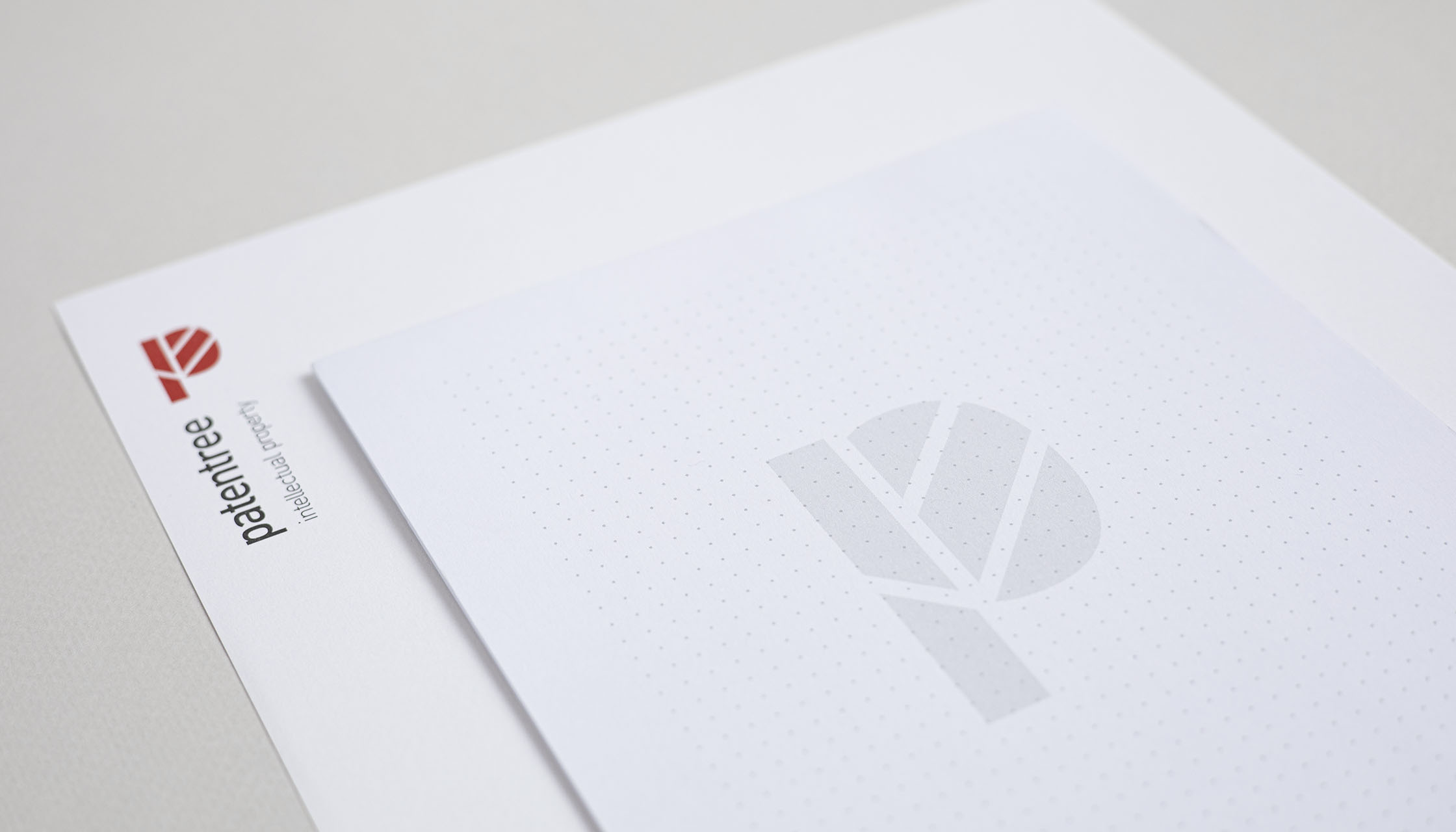 logo-design-simple-minimalistic-leaf-leaves-tree-lettering-letter-alphabet-P-red-texture-white
